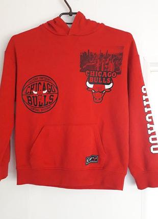 Nba
primark
146см
10-11роков
подростковое красное худи сhicago buls
для мальчика 
60% бавовна
 
очень хорошее состояние маэ незначительные потрескивания на надпись