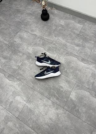 Кросівки nike