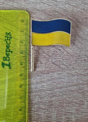 Пин, значок флаг украины