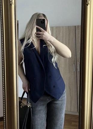 Жилетка костюмна жіноча hugo boss оригінал розмір m/l темно-синій колір