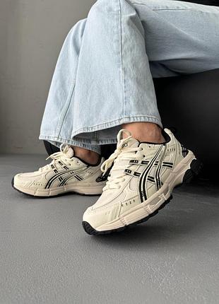 Кроссовки женские asics gel-kahana 8 sp beige/black