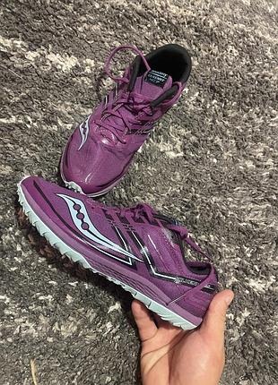 Шиповки для бігу saucony kilkenny xc7 — легка професійна модель 38.5 розмір