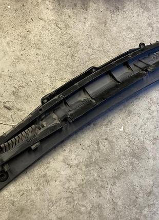 Бу накладка трапеции дворников mercedes benz w168, a1688300213, 1688300213