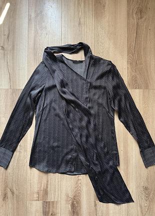 Шовкова блузка boss (hugo boss), розмір s/m (невеликий m)