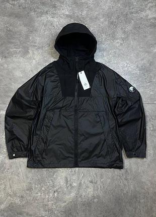 Нейлонова вітровка cp company