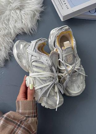 Стильные женские кроссовки adidas vento xlg deluxe beige grey