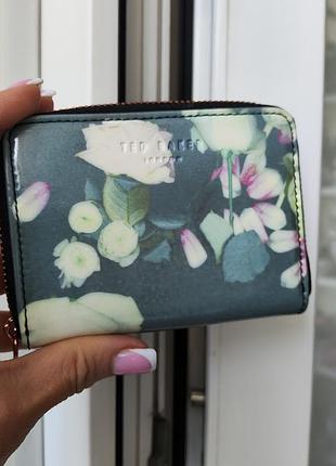 Оригинальный мини-кошелек ted baker london с цветочным принтом (идеальное состояние)