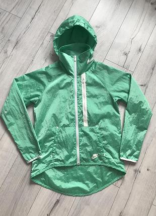 Вітрівка nike tech aeroshield moto cape