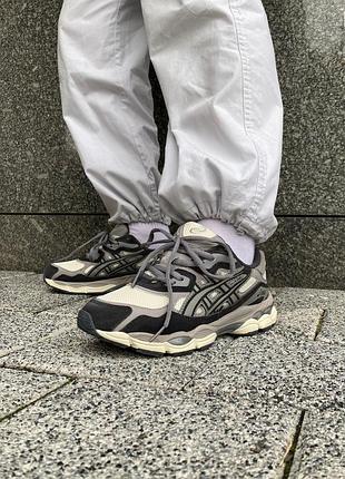 Кроссовки женские asics gel-nyc beige/brown