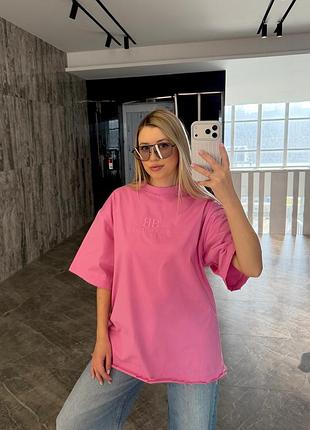 Женская футболка с принтом balencia bb classic cropped t-shirt oversized размер s розовый