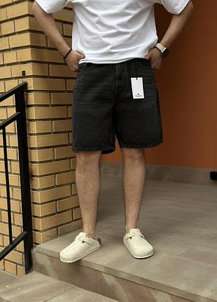 Pull&bear  шорти в темно-сірому кольорі. денім гарно тримає форму. standard fit.
