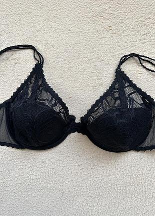 Бюстгалтер triumph lace sculpture whp 85b
