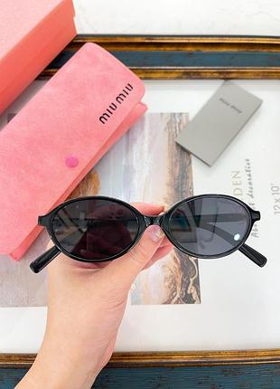 Сонцезахисні окуляри miu miu