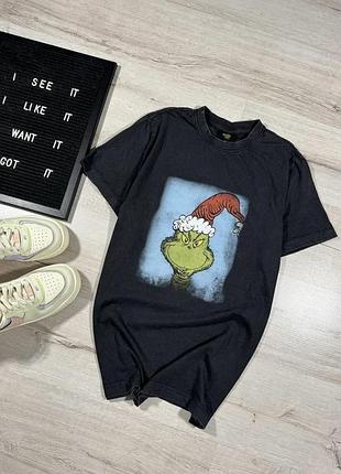 Футболка з грінчем primark