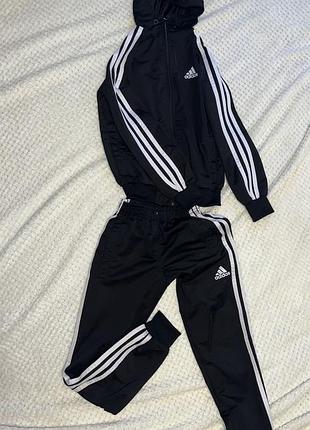 Спортивний костюм для хлопчика adidas,чорний ,розмір 140