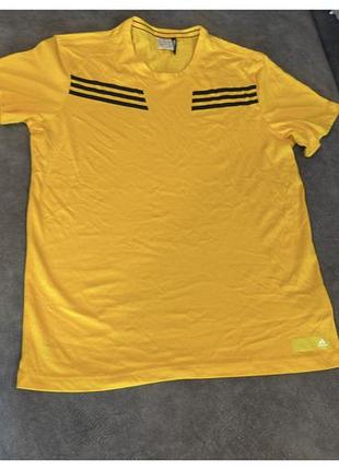 Чоловіча футболка adidas