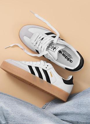 Стильные женские кроссовки adidas samba platform black/white