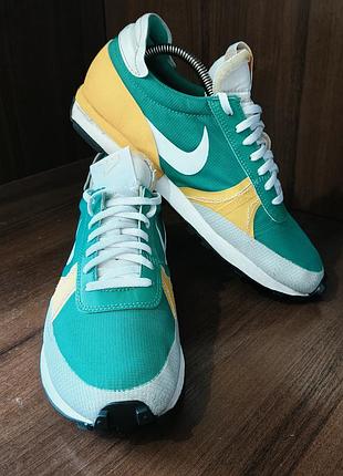 Кросівки чоловічі nike dbreak-type se stadium green 40