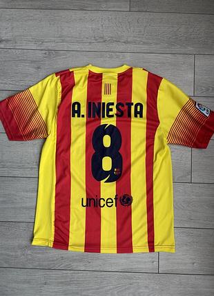 Футбольна джерсі футболка фк барселона андрес іньєста найк fc barcelona andres iniesta nike football soccer jersey size m розмір