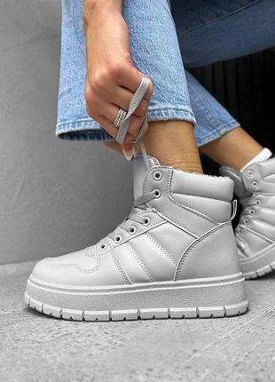 Зимові жіночі кросівки spory grey