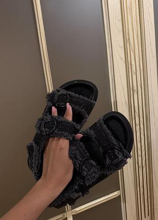 Босоножки zara