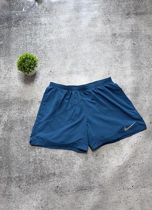 Чоловічі шорти nike run flex thermo shorts