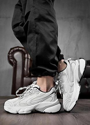 Жіночі кросівки lindover white