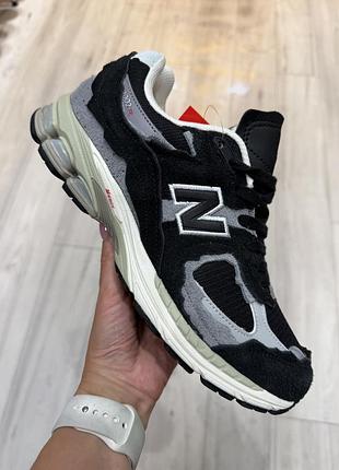 Трендові кросівки new balance 2002r