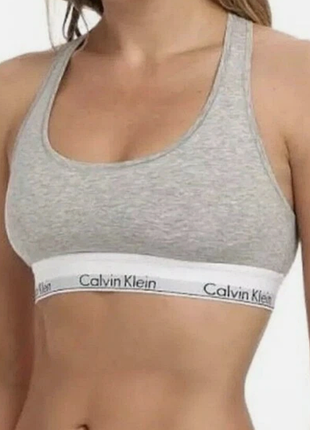 Женский топ бра «modern cotton racerback» от calvin klein, серо-меланжевый оригинал