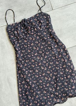 Сукня bershka жіноча s-m