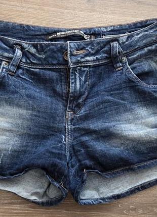 Джинсові сині рвані шорти від zara