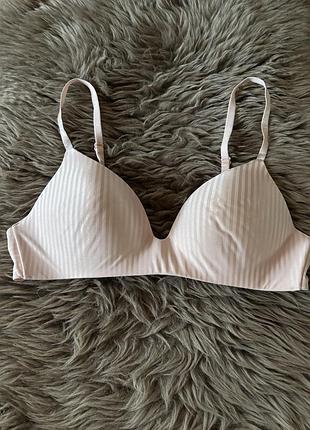 Шикарний гарний бюстгальтер victoria’s secret