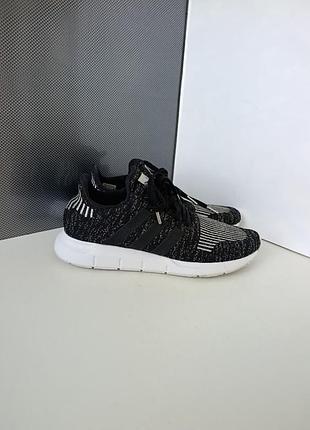 Женские кроссовки адидас / женские кроссовки adidas