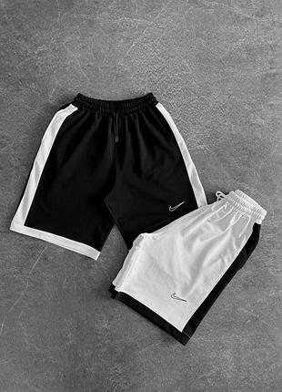 Шорти nike