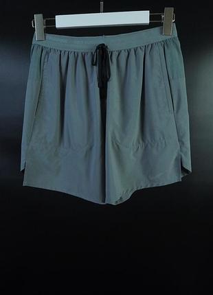Чоловічі спортивні шорти для бігу | оригінал nike stride dri-fit running shorts reflective svoosh grey s