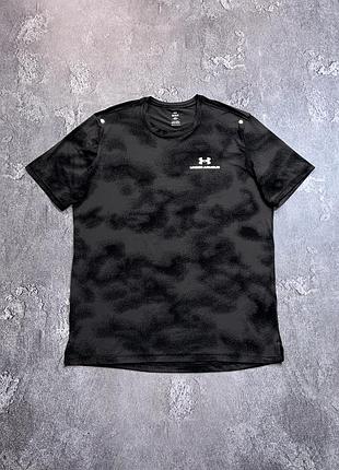 Спортивна футболка under armour rush розмір l/xl оригінал камуфляж чоловіча