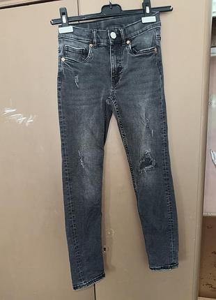 Джинсы zara