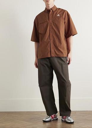 Оригінальна сорочка на короткому рукаві nike acg orb weaver oversized logo-embroidered nylon shirt hj2883-235 мужская рубашка оригинальная летняя