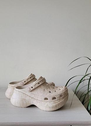 Кроксы шлепанцы оригинал crocs w7