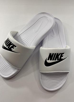 Шльопанці nike 44-45 р