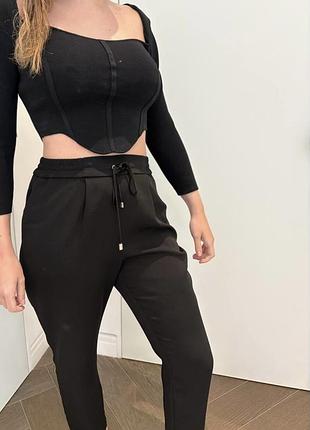 Zara чёрный комплект: укороченный топ + брюки (s), в идеальном состоянии
