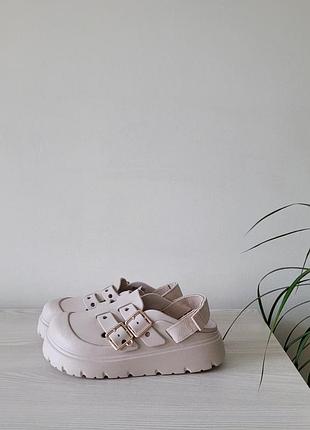 Кроксы шлепанцы оригинал crocs w7 гг.37-37.5