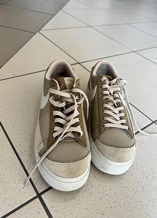 Жіночі кросівки nike blazer low original бежеві шкіра/замша