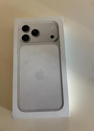 Iphone 17 pro max silver 3