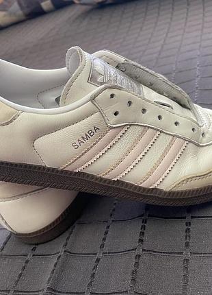 Оригінальні кросівки adidas samba