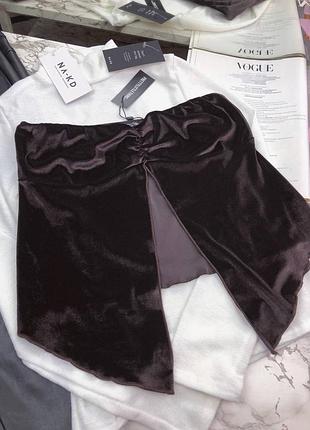 Шоколадный бархатный топ-бандо prettylittlething / коричневый кроп-топ разм. l xl новый