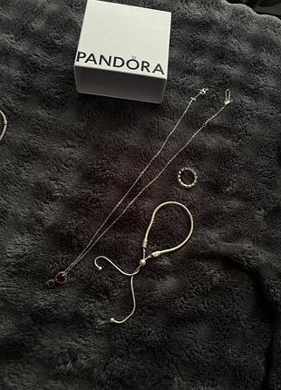Продам прикраси від pandora