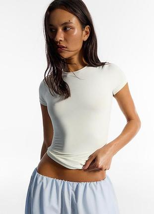 Футболка bershka спортивная женская оригинал для фитнеса бега