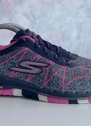 Skechers жіночі спортивні дуже легкі кросівки сірі оригінал 37 37.5 розмір