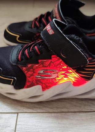 Кросівки skechers з led-підсвіткою для хлопчика, 31 розмір